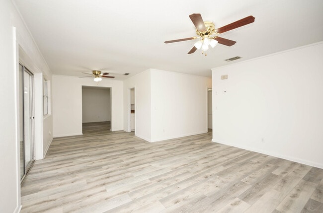 Building Photo - 62 Meigs Dr