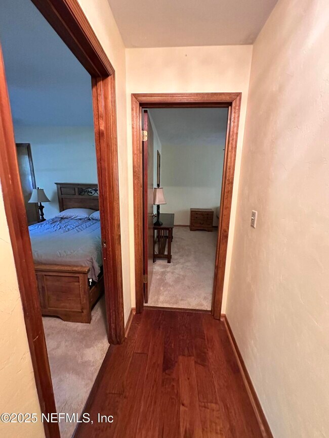 Building Photo - 746 SE 52nd St