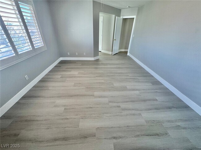 Building Photo - 4330 Spruce Grove St