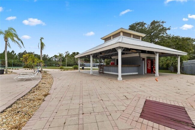 Building Photo - 833 Caribbean Dr
