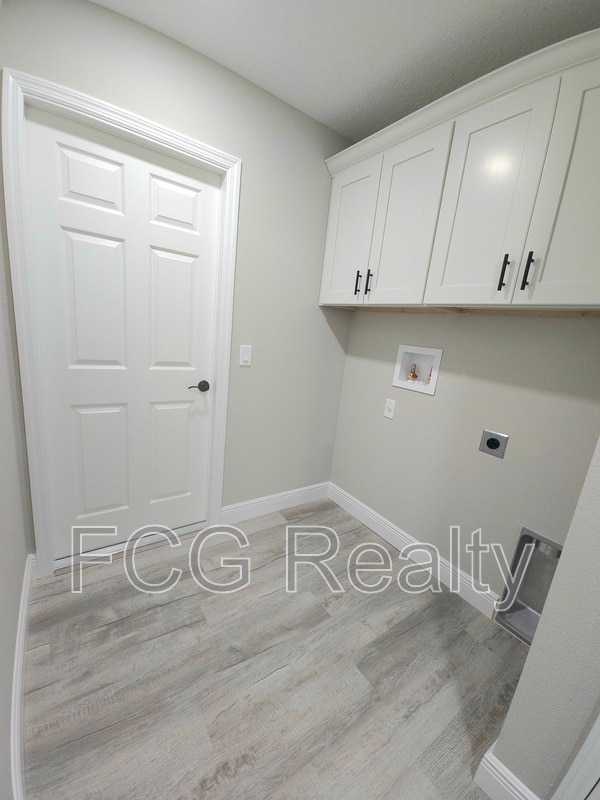 Building Photo - 9412 N Pineview Way