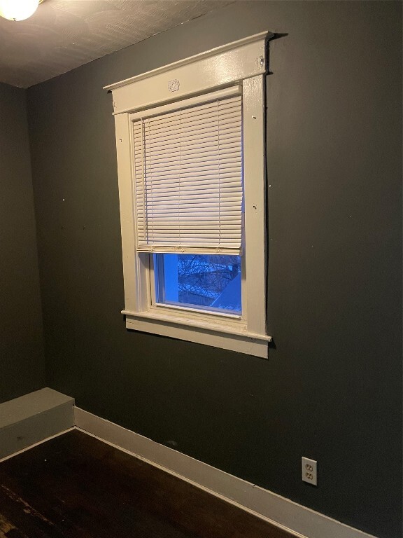 Building Photo - 102 Bevier St