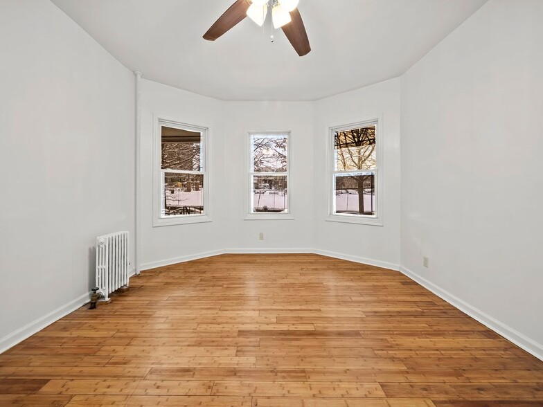 Building Photo - 163-165 Montgomery Street, 1