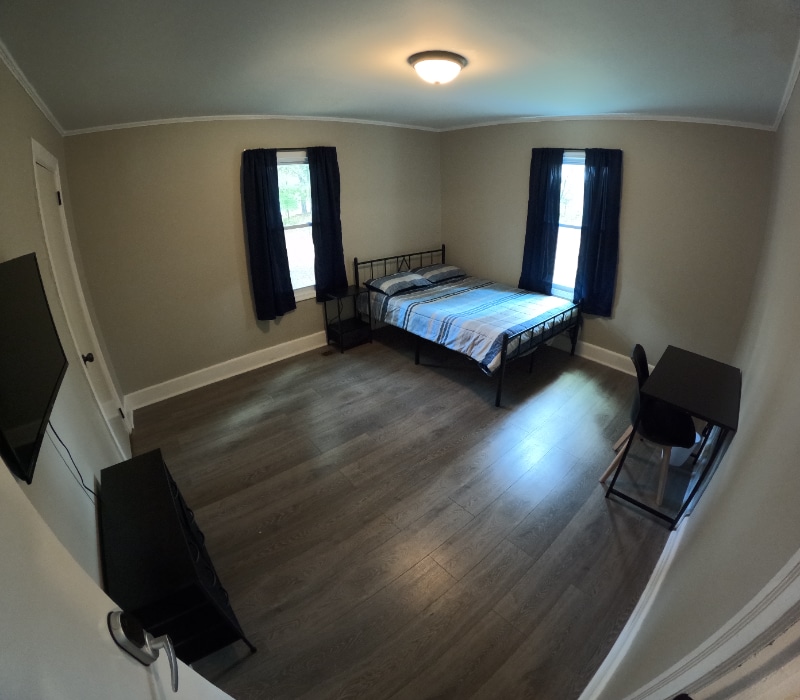 Building Photo - 120 Longview Dr