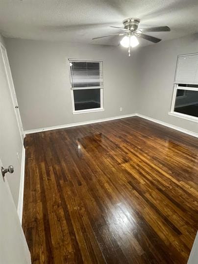 Building Photo - 1330 W Sears St