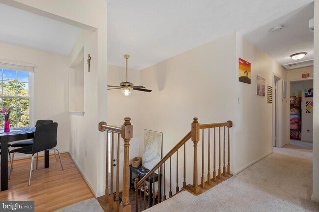 Building Photo - 1615 Spottsworth Way