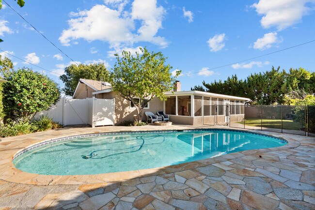 Building Photo - 3177 Austin Ave