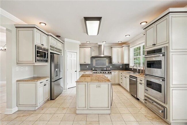 Building Photo - 1578 Lincoln Ave SE