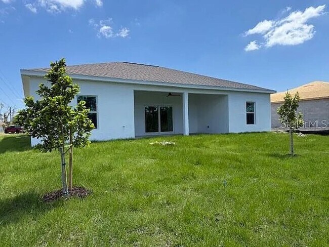 Building Photo - 19 Santa Marta St