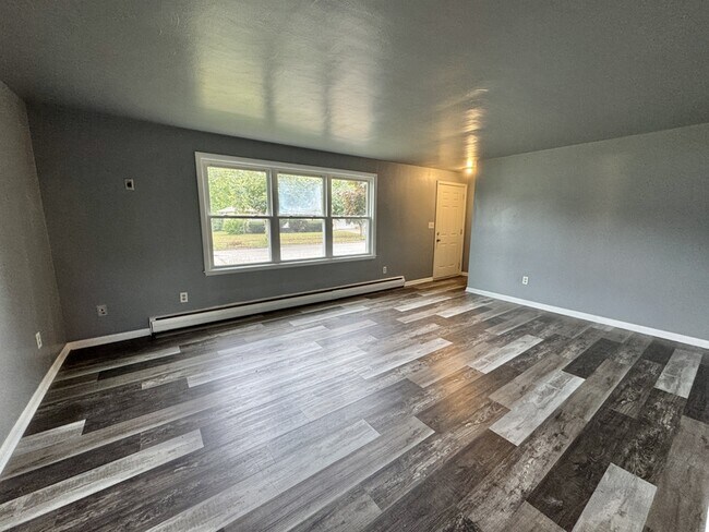 Building Photo - 1491-1493 Harvey St