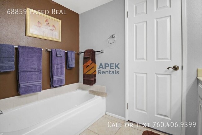 Building Photo - 68859 Paseo Real