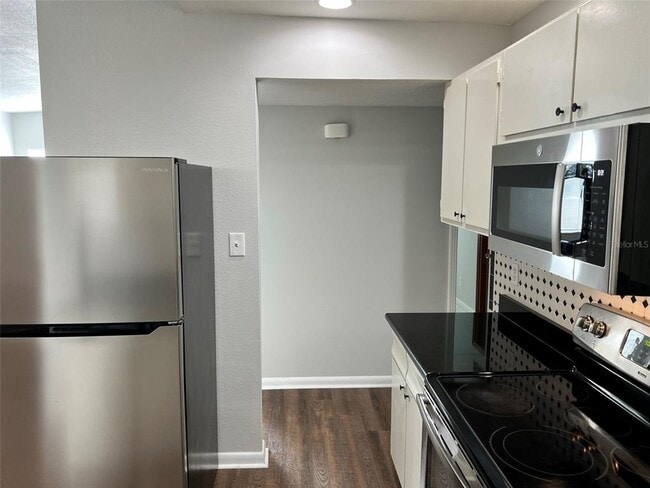 Building Photo - 4903 S 83rd St