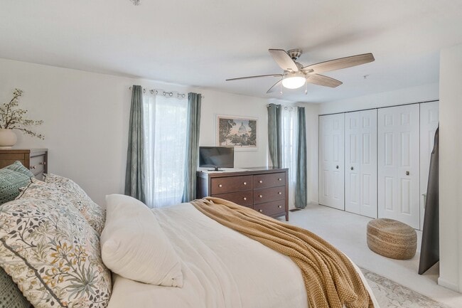 Building Photo - 1226 Quaker Ridge Dr