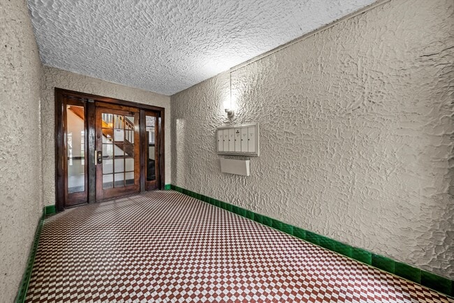 Building Photo - 6815 21st St