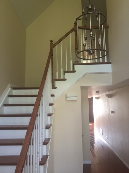 Stairs - 2137 S Lincoln St