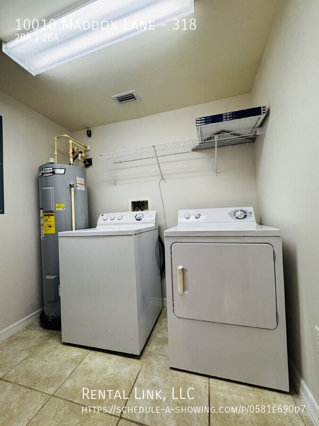 Building Photo - 10010 Maddox Ln