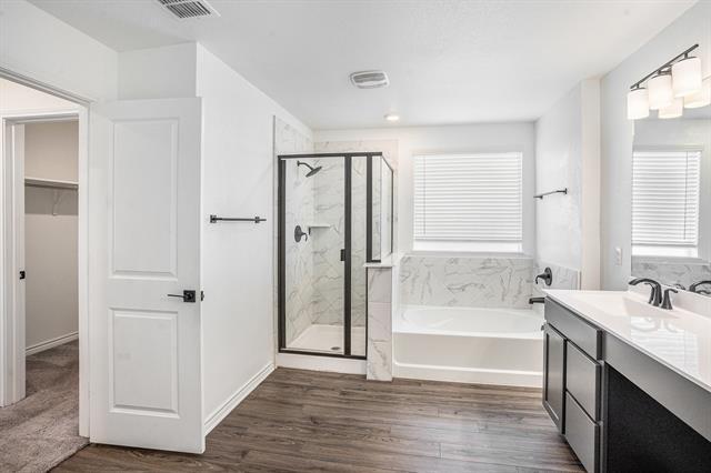 Building Photo - 15043 Tethys Wy