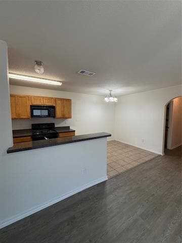 Building Photo - 8128 Doreen Ave