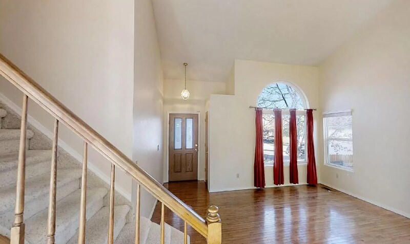 Building Photo - 7836 Scarborough Dr