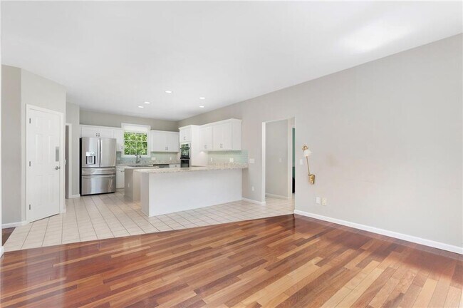 Building Photo - 110 Osprey Dr