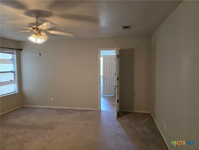 Building Photo - 3901 Mustang Dr