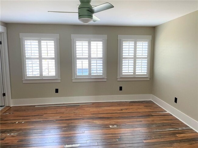 Building Photo - 185 W Moreno St