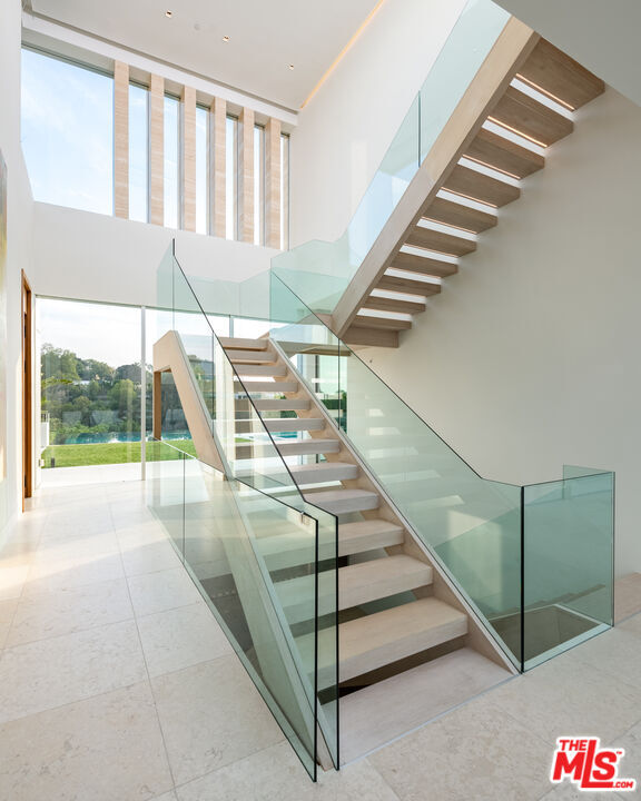 Building Photo - 642 Perugia Way