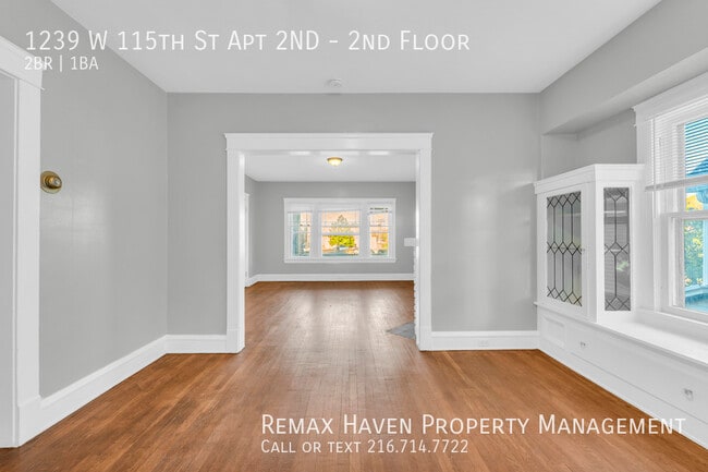 Building Photo - 1239 W 115th St