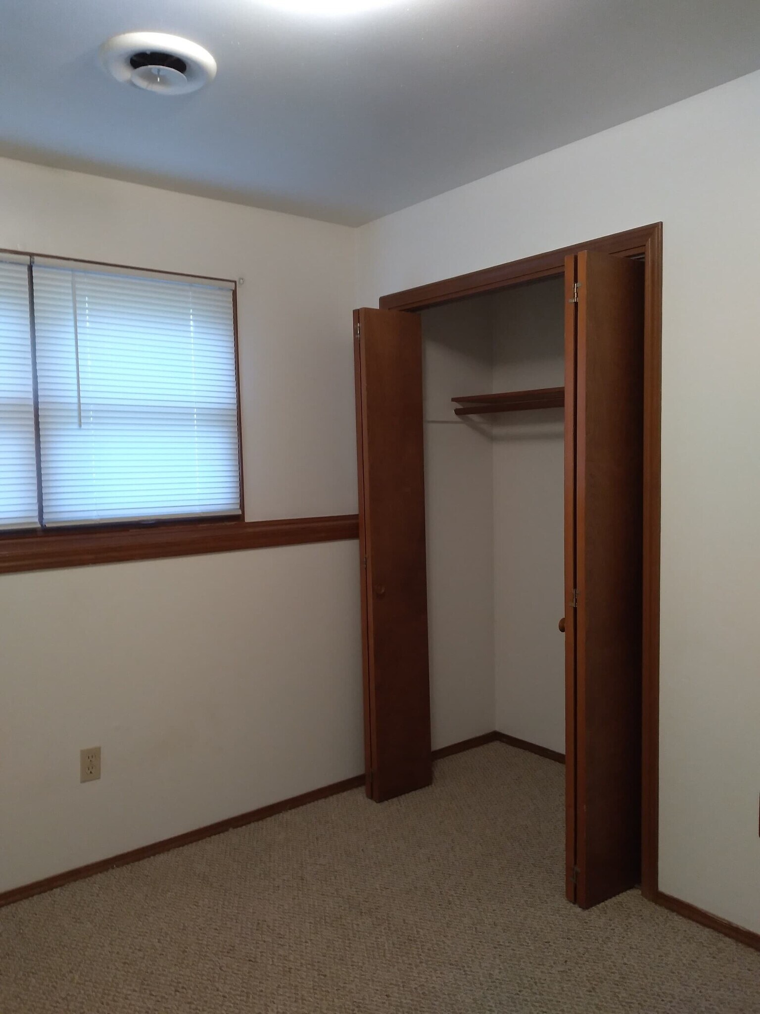 Bedroom #1 - 626 N Elmer St