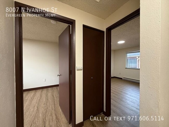 Building Photo - 8007 N Ivanhoe St