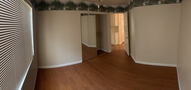 Building Photo - 38650 Juniper Tree Rd