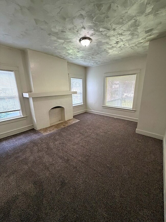 Building Photo - 3409 Benton Blvd