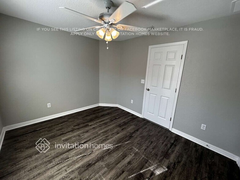 Building Photo - 3177 Fort Socrum Village Blvd