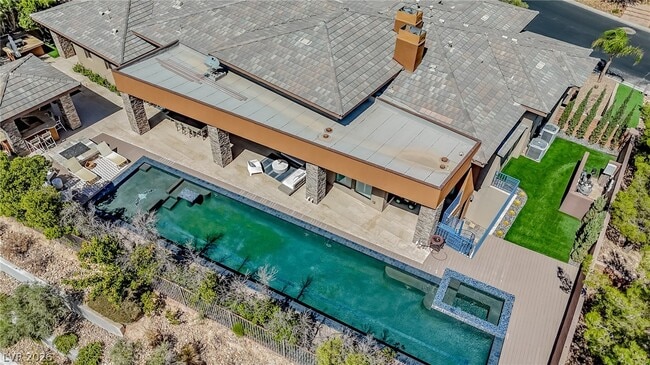 Building Photo - 69 Hawk Ridge Dr