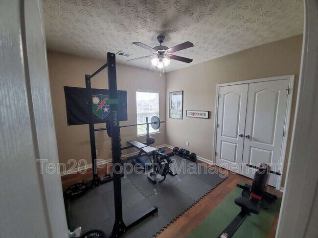 Building Photo - 35 Apache Trail