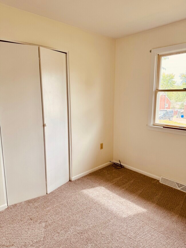 Building Photo - 116 Bennett Blvd