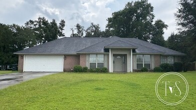 Building Photo - RATE DROP ALERT (was $$2600/month) and FALL MOVE-IN SPECIAL: 50% OFF 1st MONTH'S RENT!**