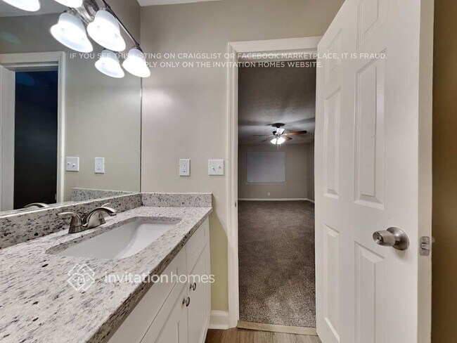 Building Photo - 2106 Hilda Burns Pl