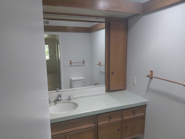Building Photo - 4607 Collwood Ln