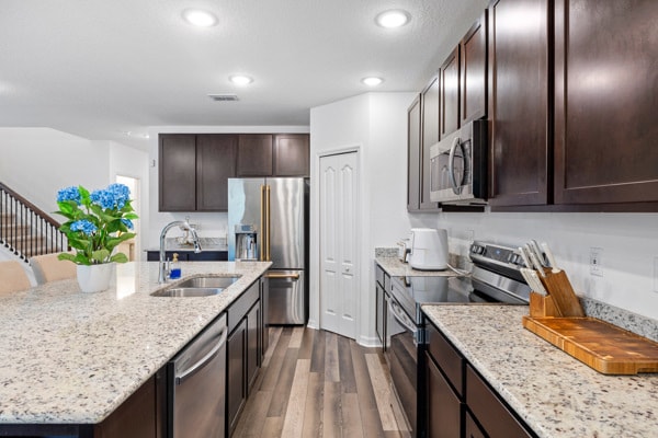 Building Photo - 14282 Coronado Dr