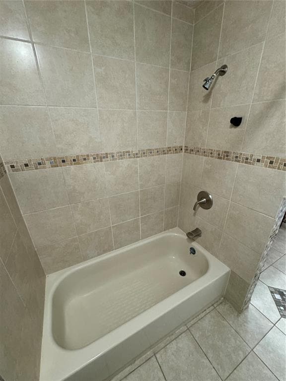 Building Photo - 5906 Birchwood Dr