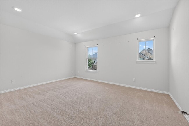 Building Photo - 2017 Miramar Dr