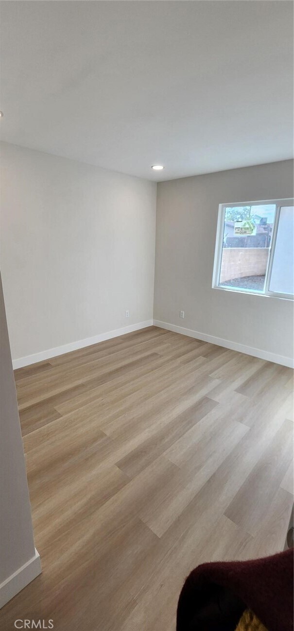 Building Photo - 3168 Sanchez St N