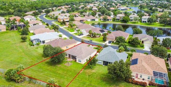 Building Photo - 2760 Suncoast Lakes Blvd