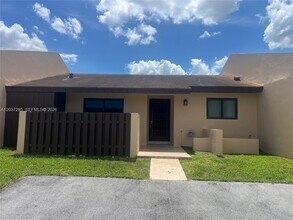 Building Photo - 11800 SW 123rd Ave