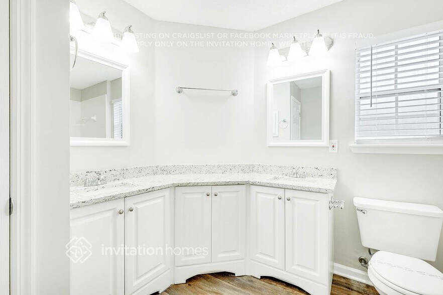 Building Photo - 8250 Rocky Creek Dr