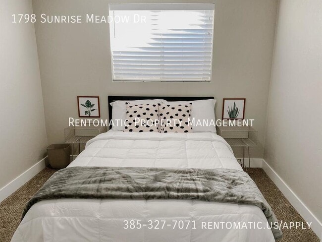 Building Photo - 1798 Sunrise Meadow Dr