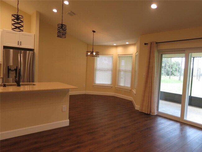 Building Photo - 36426 Tanner Ln