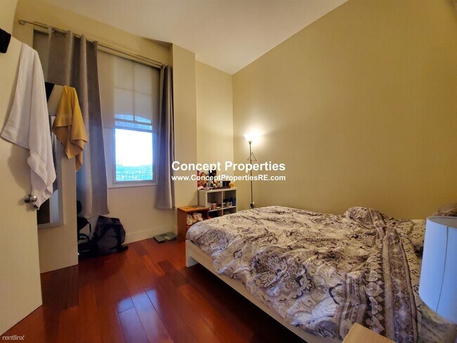 Building Photo - 2 br, 1 bath  - 520 Harrison Ave Apt 101