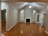 Building Photo - 1021 Thistle Briar Pl